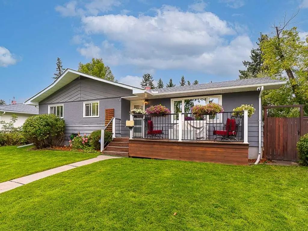 44 Winchester Crescent Sw, Calgary