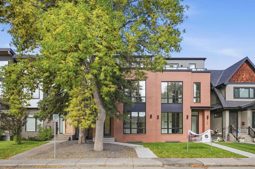 707a 33 Street Nw, Calgary
