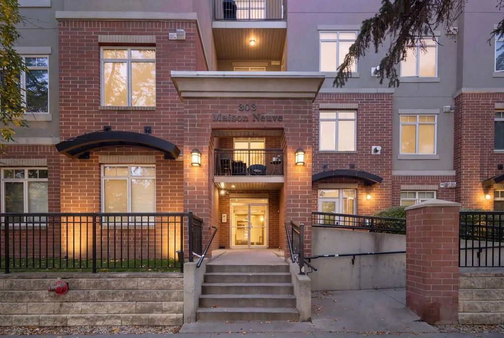 207 303 19 Avenue Sw, Calgary