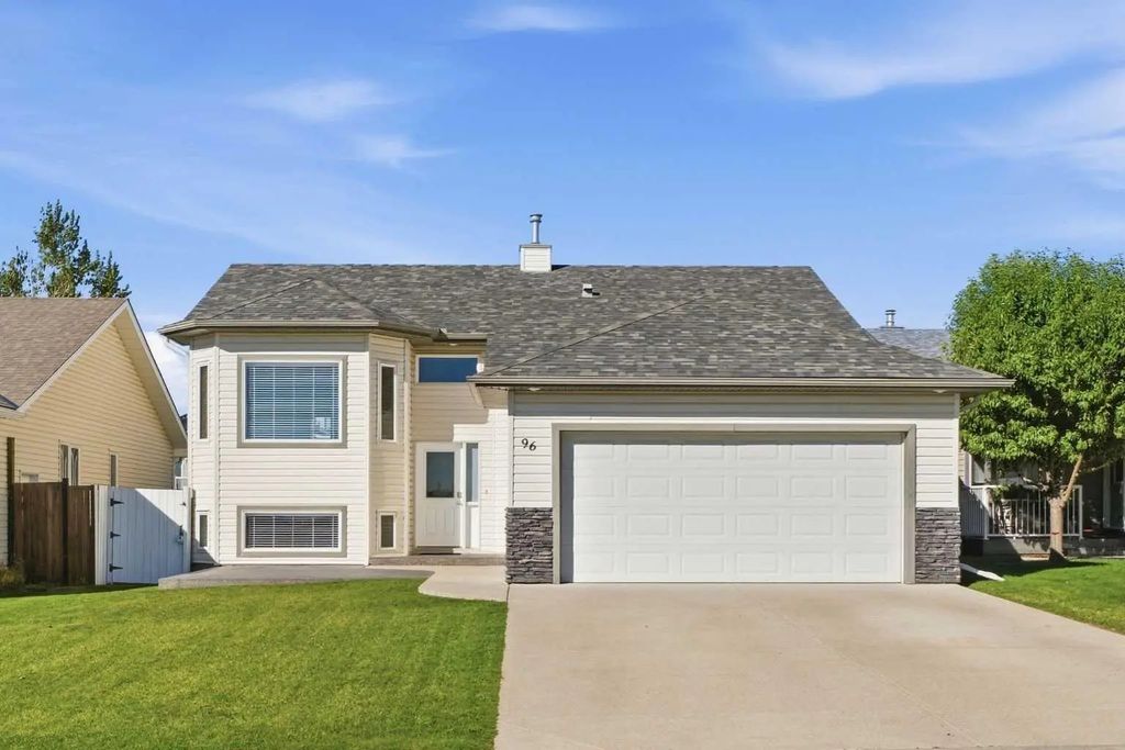 96 Hillview Drive , Strathmore