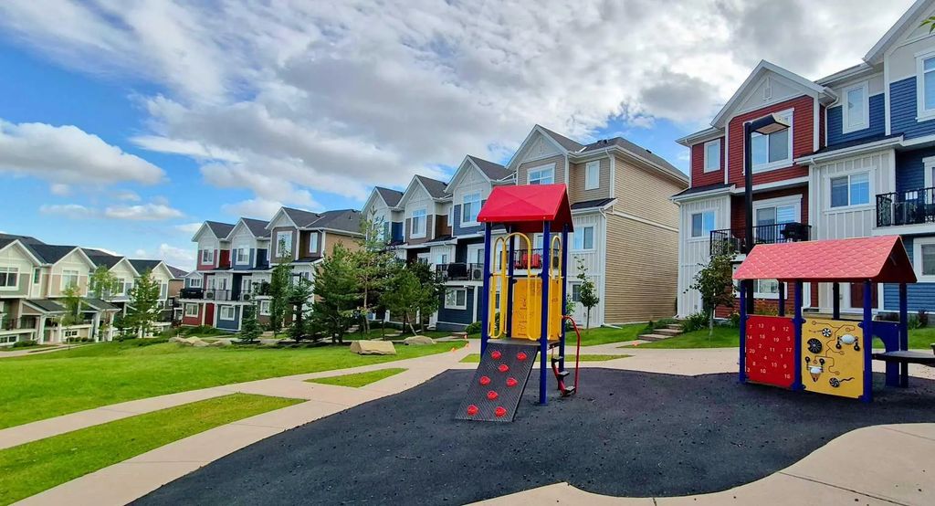 504 Nolan Hill Boulevard Nw, Calgary