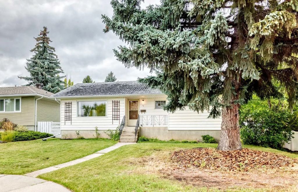14 Carnarvon Way Nw, Calgary