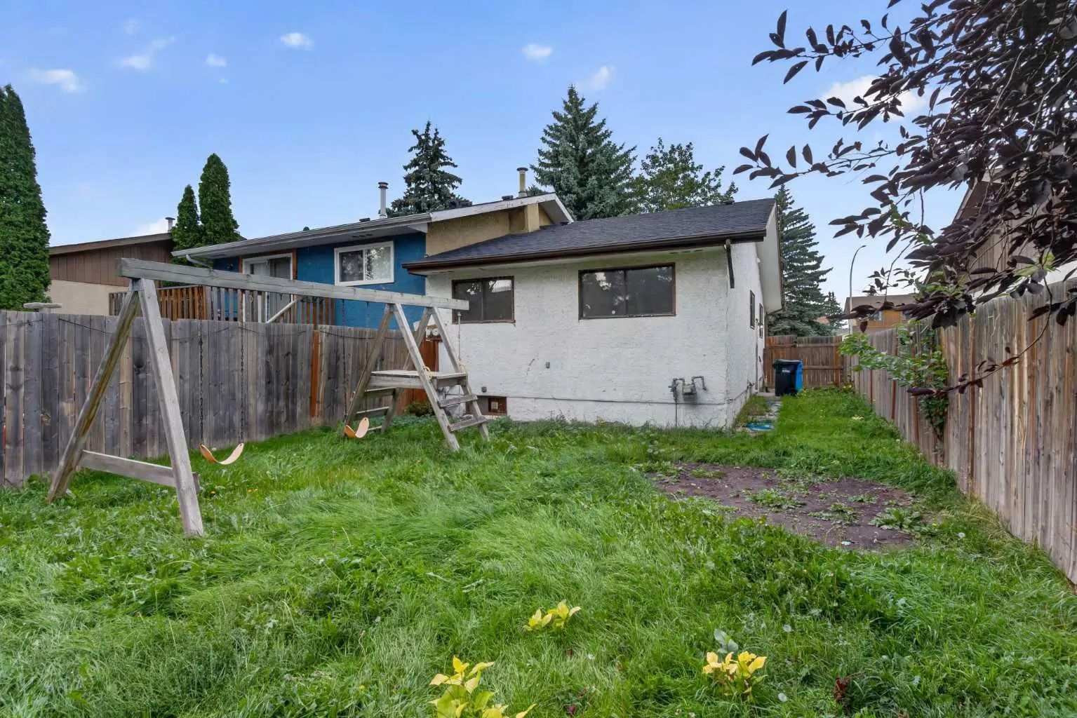 112 Abalone Place Northeast, Calgary – Residential Semi Detached (Half Duplex) Listing Photo 41