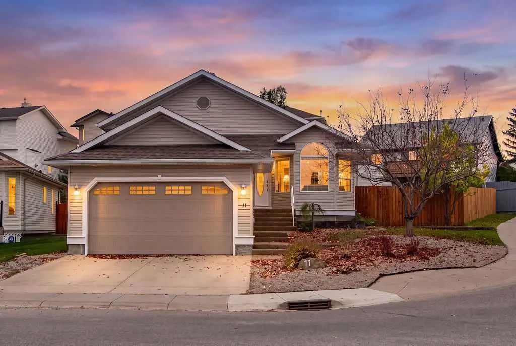 11 Sheep River Gate , Okotoks