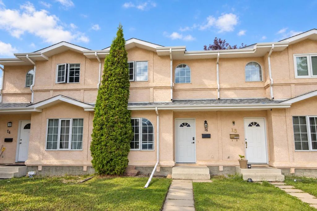 16 Davis Close , Red Deer