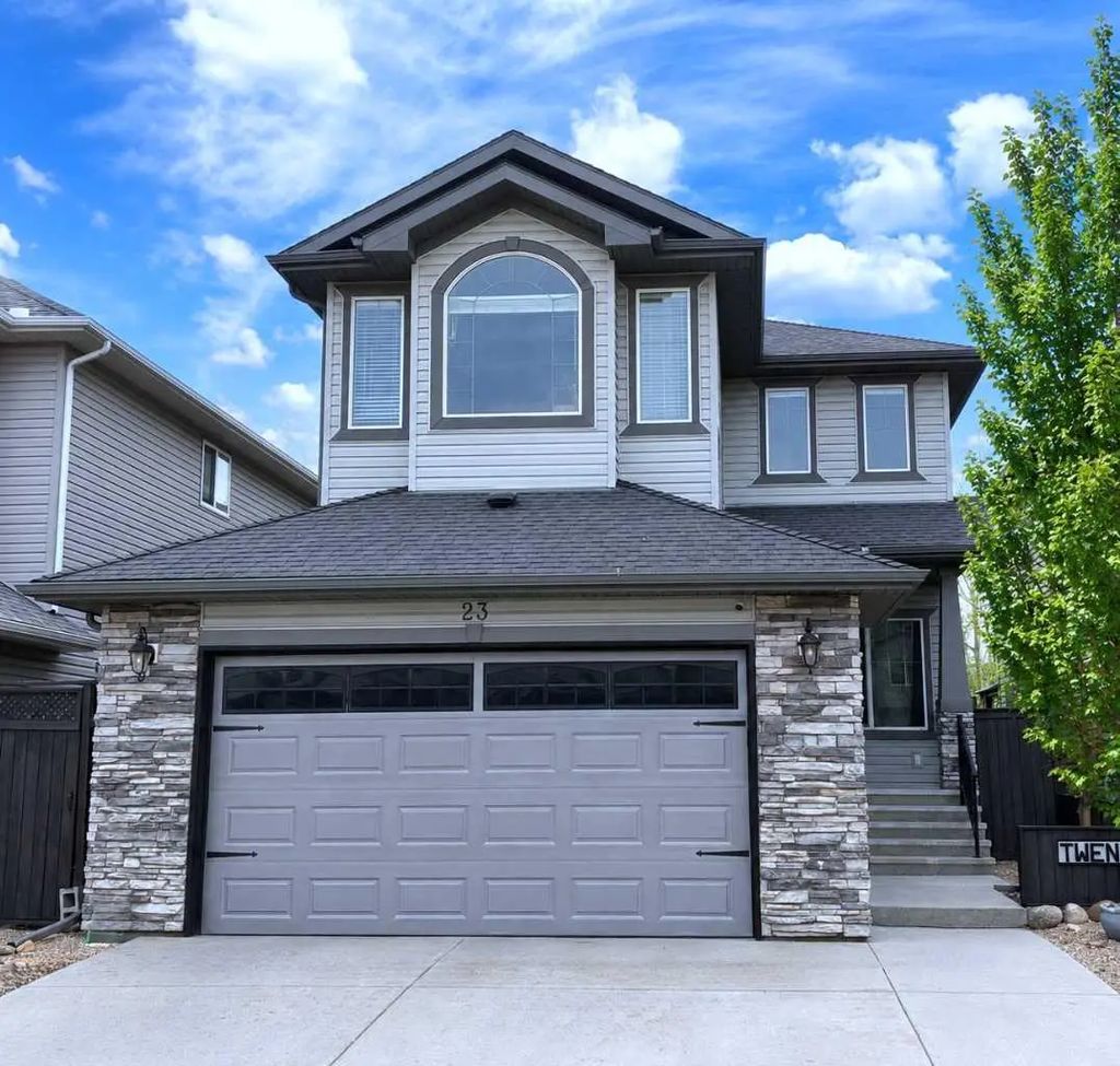 23 Cranberry Circle Se, Calgary