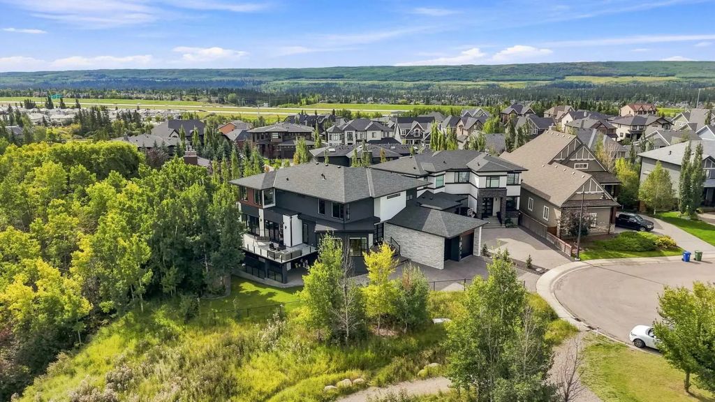 234 Fortress Bay Sw, Calgary