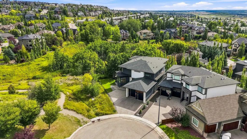 234 Fortress Bay Sw, Calgary
