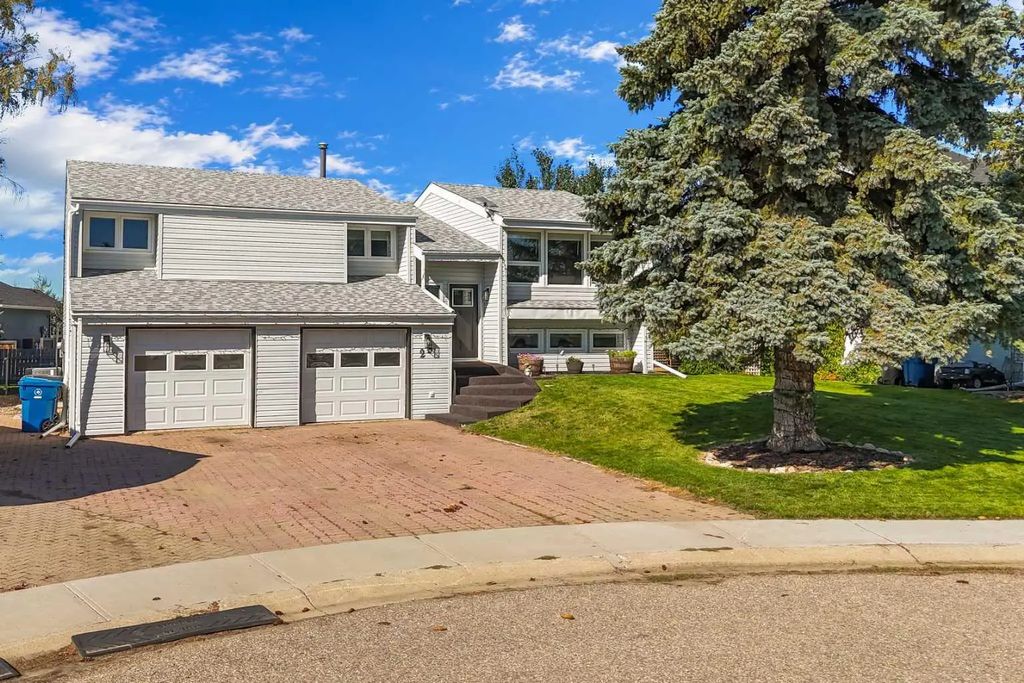 25 Fairway Crescent , Foremost