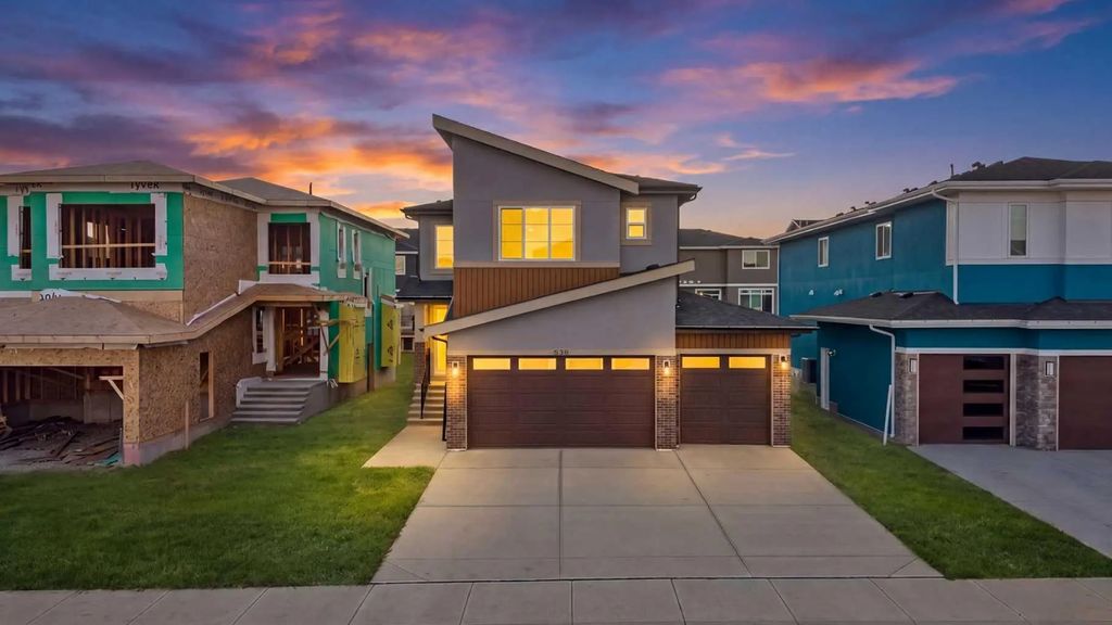 538 Waterford Rise , Chestermere