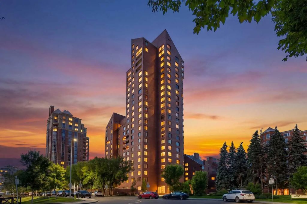 1002e 500 Eau Claire Avenue Sw, Calgary
