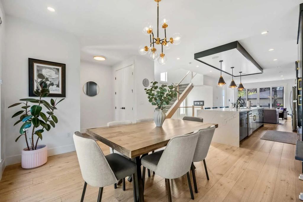 2213 25 Avenue Nw, Calgary