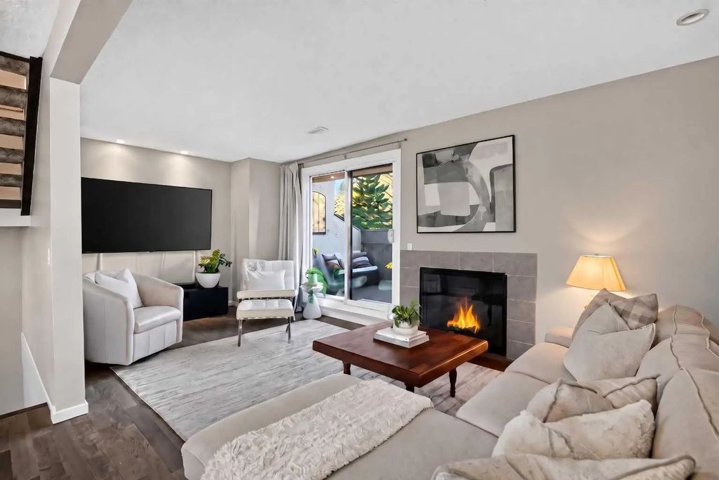 1611 2520 Palliser Drive Sw, Calgary