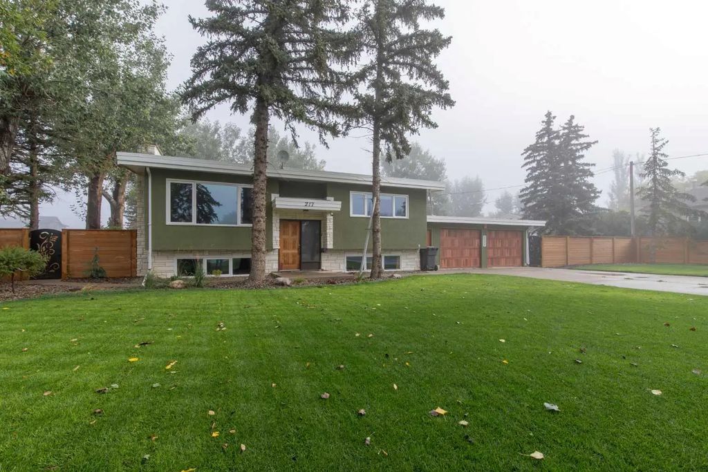 217 Kipp Avenue , Monarch