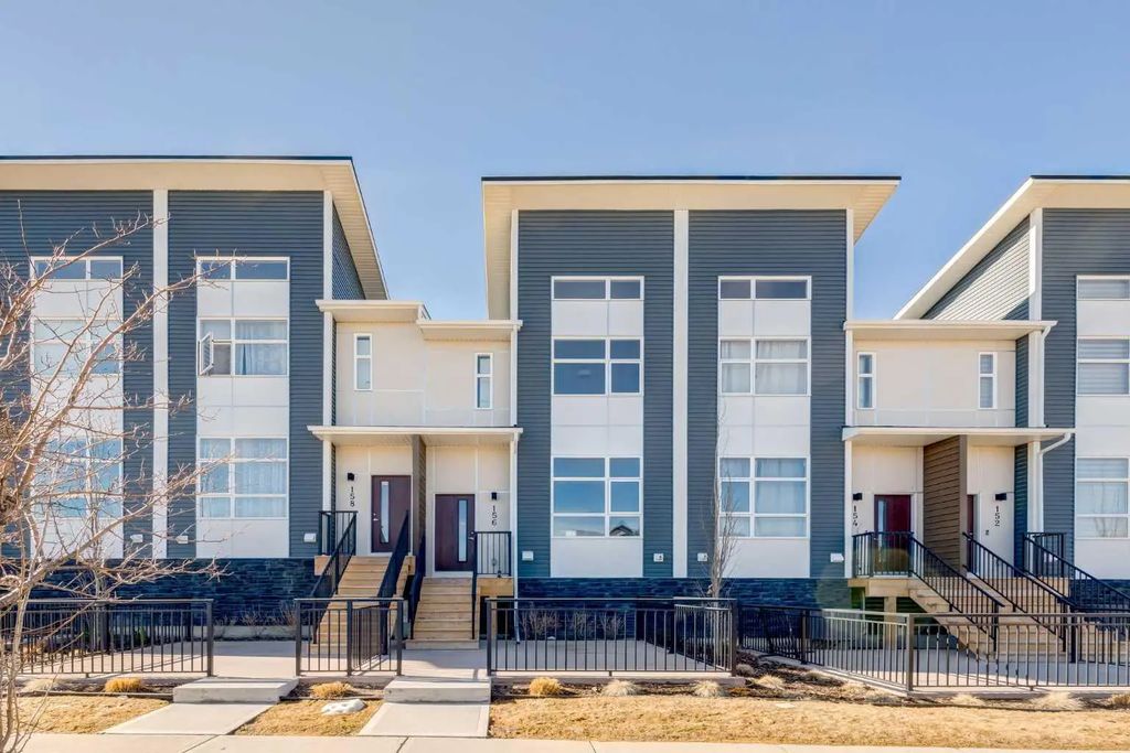 156 Walden Lane Se, Calgary