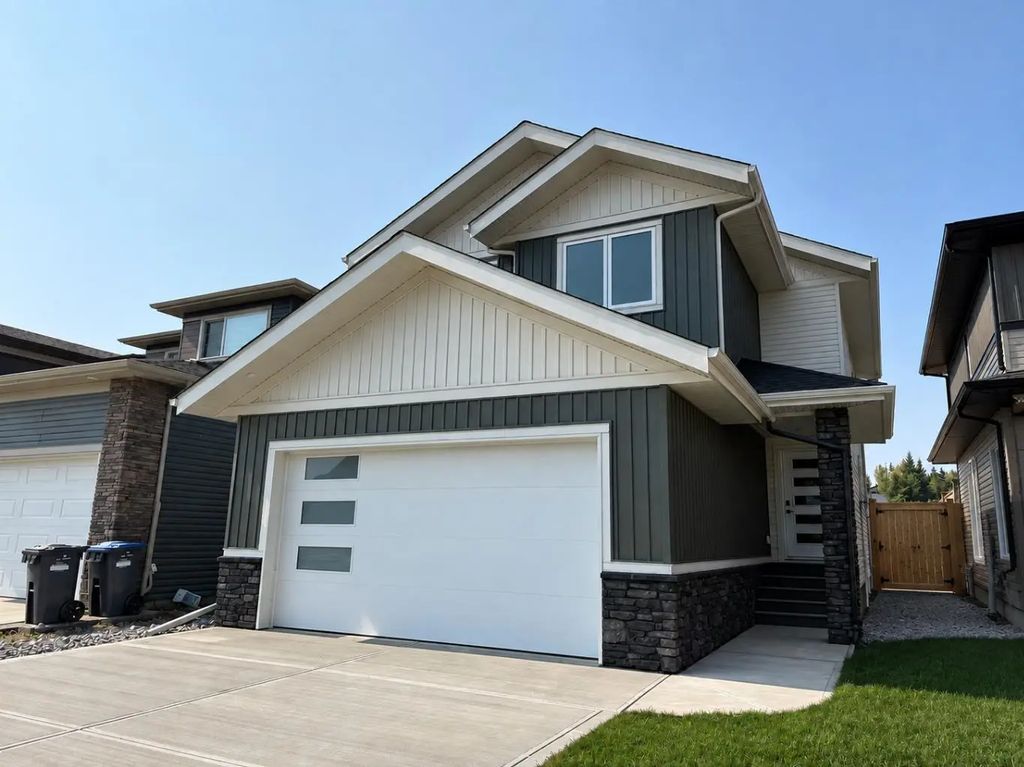 117 Crestview Boulevard , Sylvan Lake