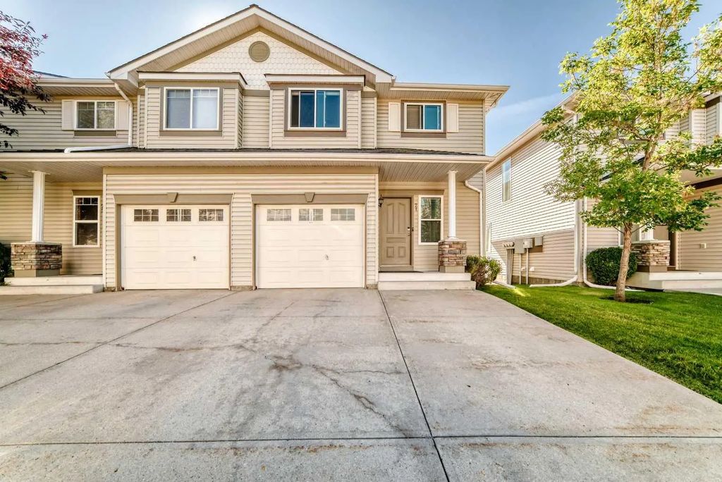 21 Rocky Vista Circle Nw, Calgary
