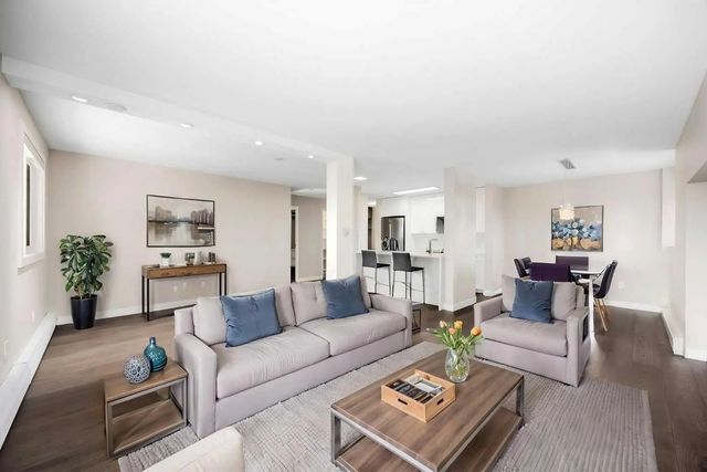 707 220 13 Avenue Sw, Calgary