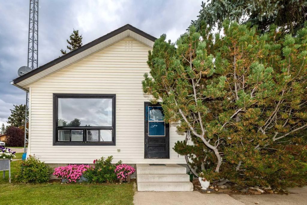 4902 52 Street , Sedgewick