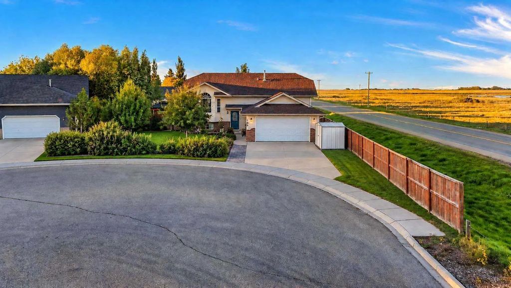 106 Strathaven Bay , Strathmore