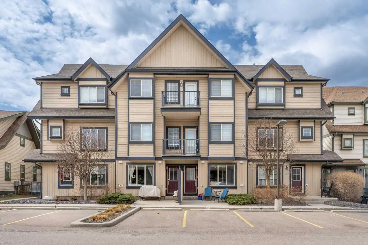410 121 Copperpond Common Se Calgary Alberta T2Z 5B6 Copperfield Details