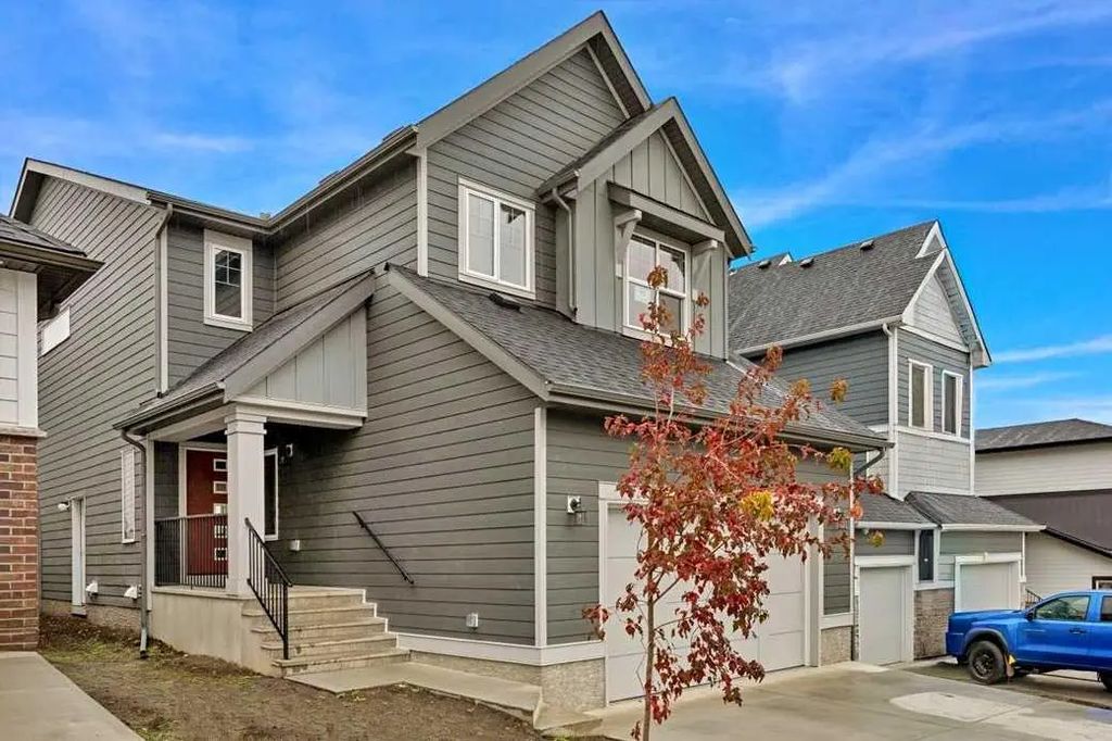 75 Versant Rise Sw, Calgary