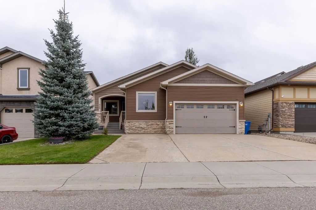525 Edinburgh Road W, Lethbridge