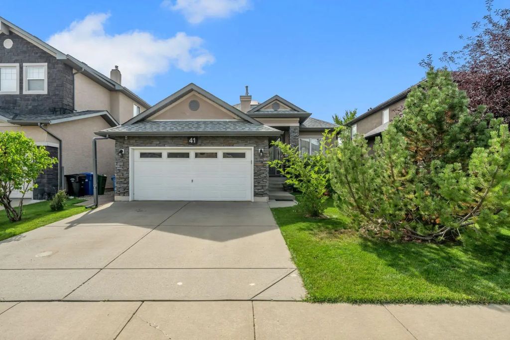 41 Evercreek Bluffs Crescent Sw, Calgary