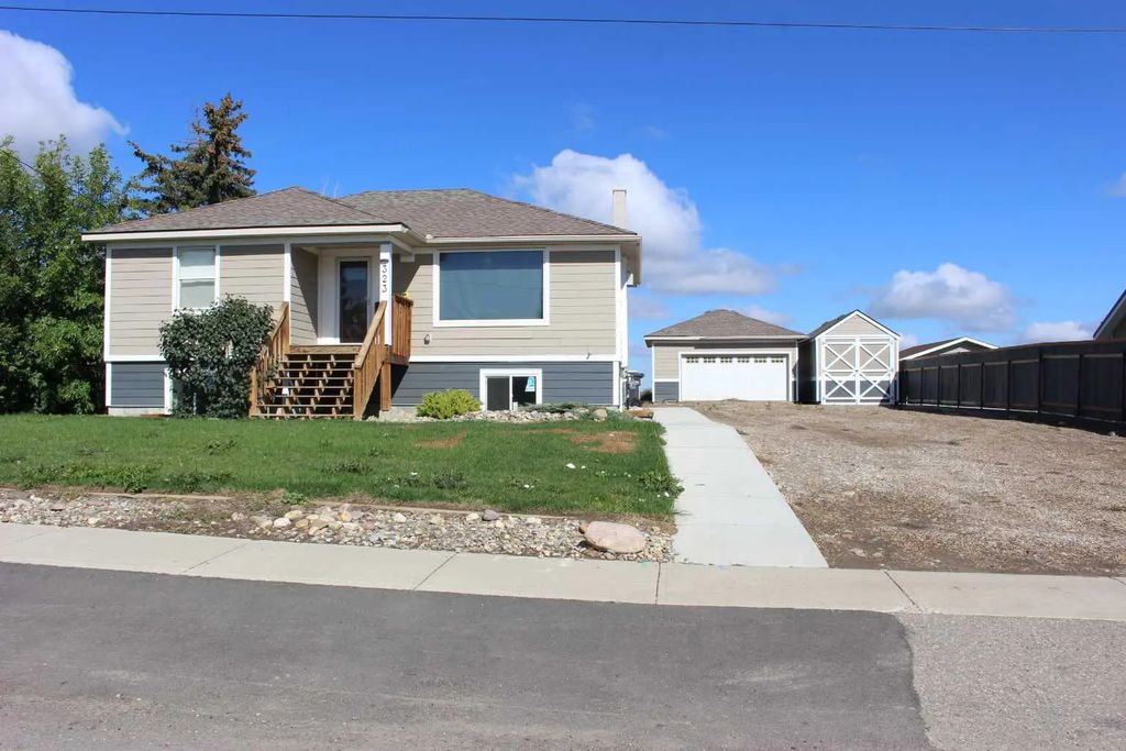 323 3rd Street , Shaughnessy