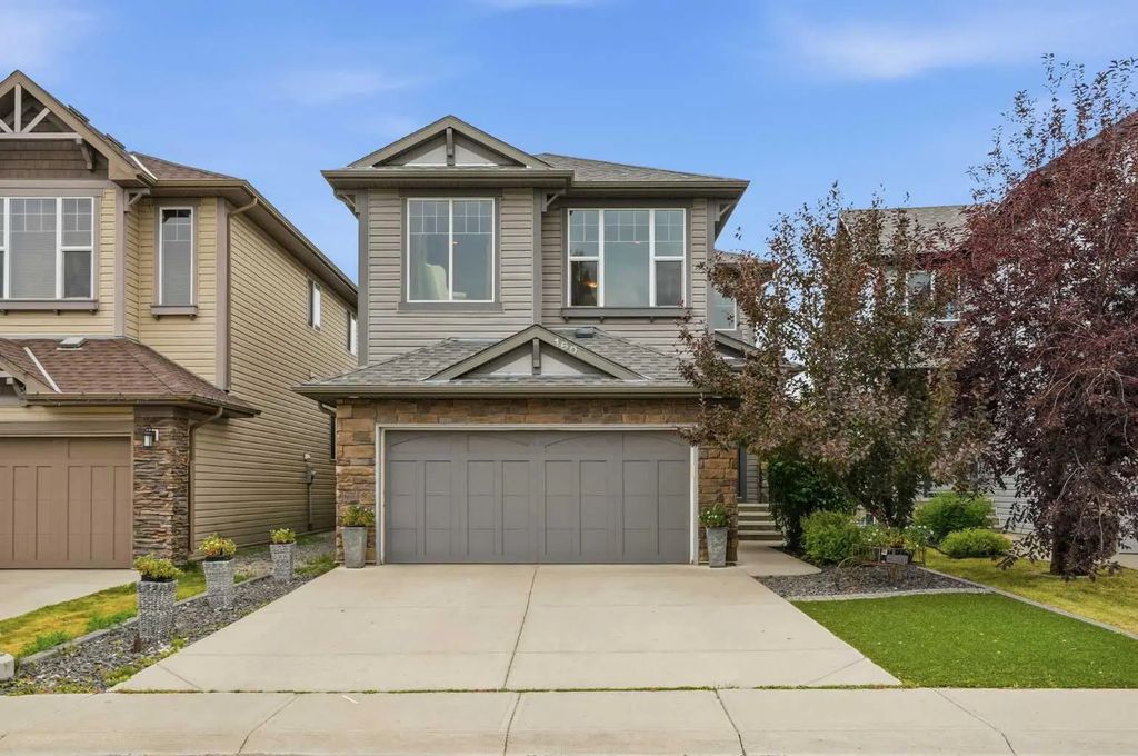 160 Brightoncrest Manor Se, Calgary