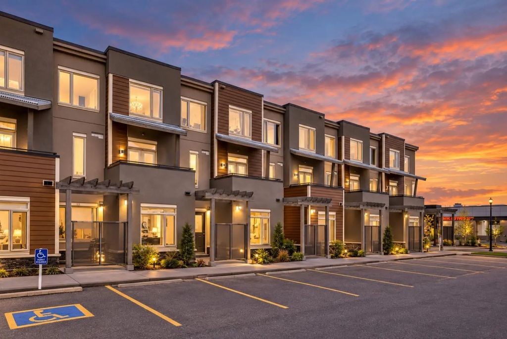 109 10 Westpark Link Sw, Calgary