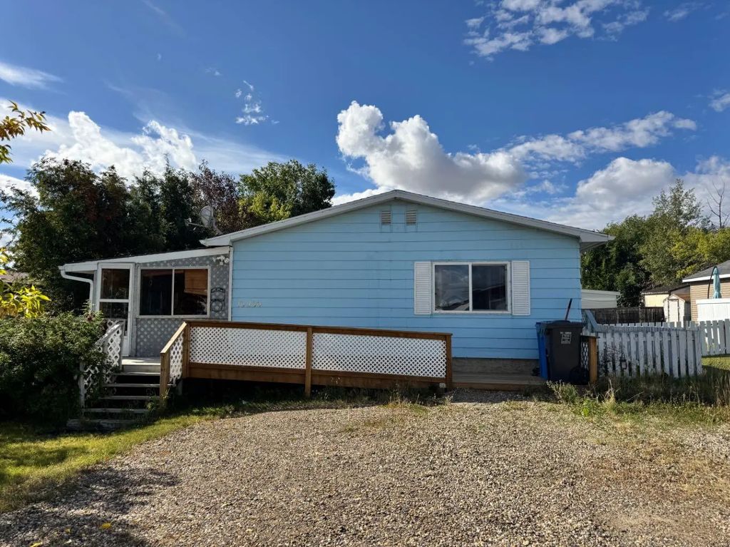 10400 100 Street , Fairview
