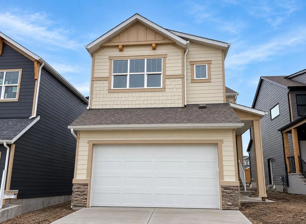 521 Sawgrass Green Nw, Airdrie