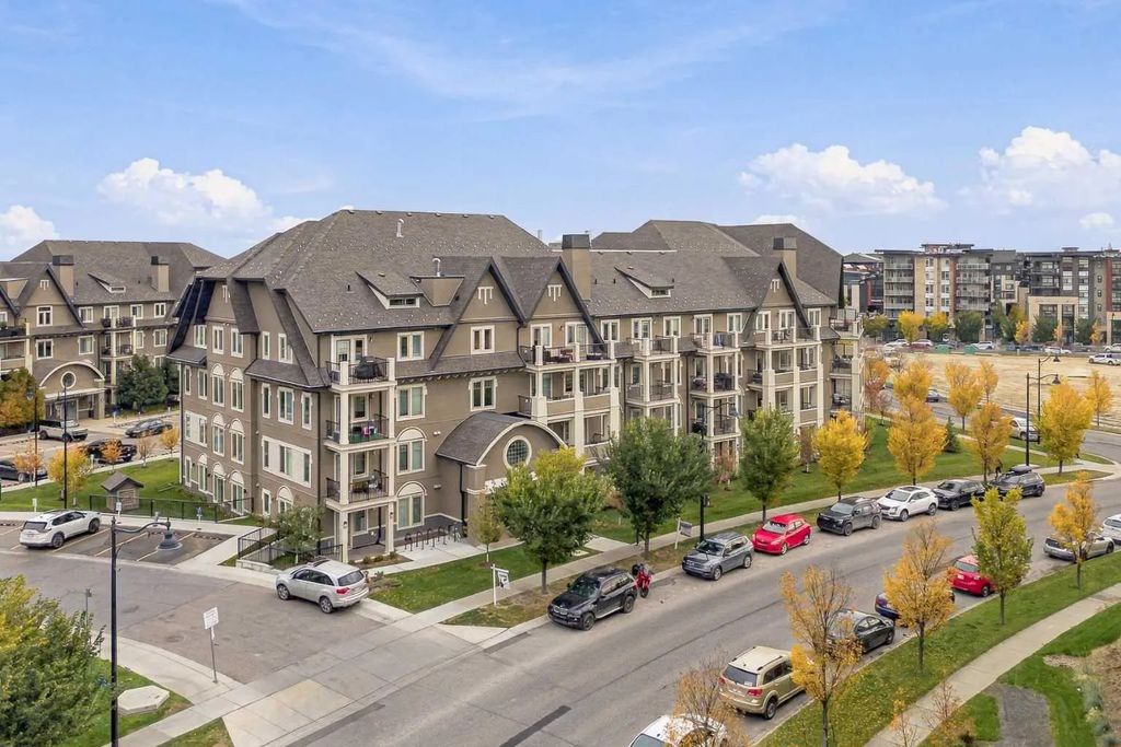 101 140 Mahogany Street Se, Calgary
