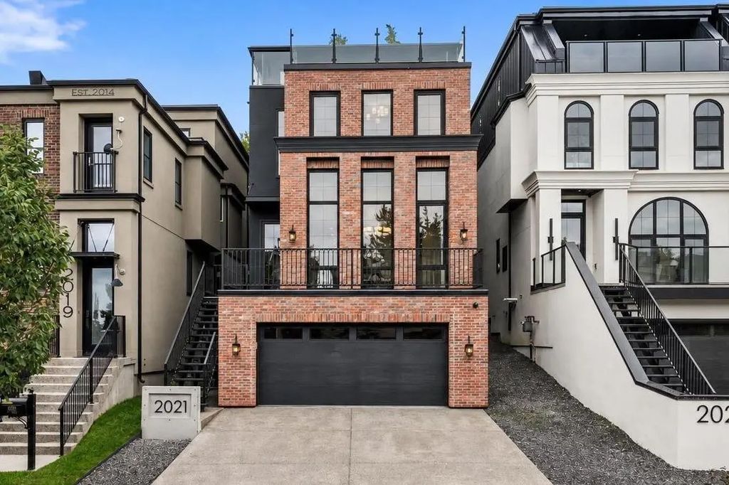 2021 27 Avenue Sw, Calgary