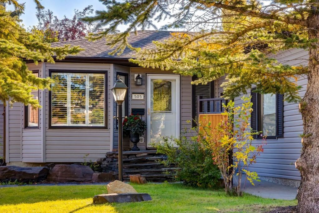 505 Edgebank Place Nw, Calgary