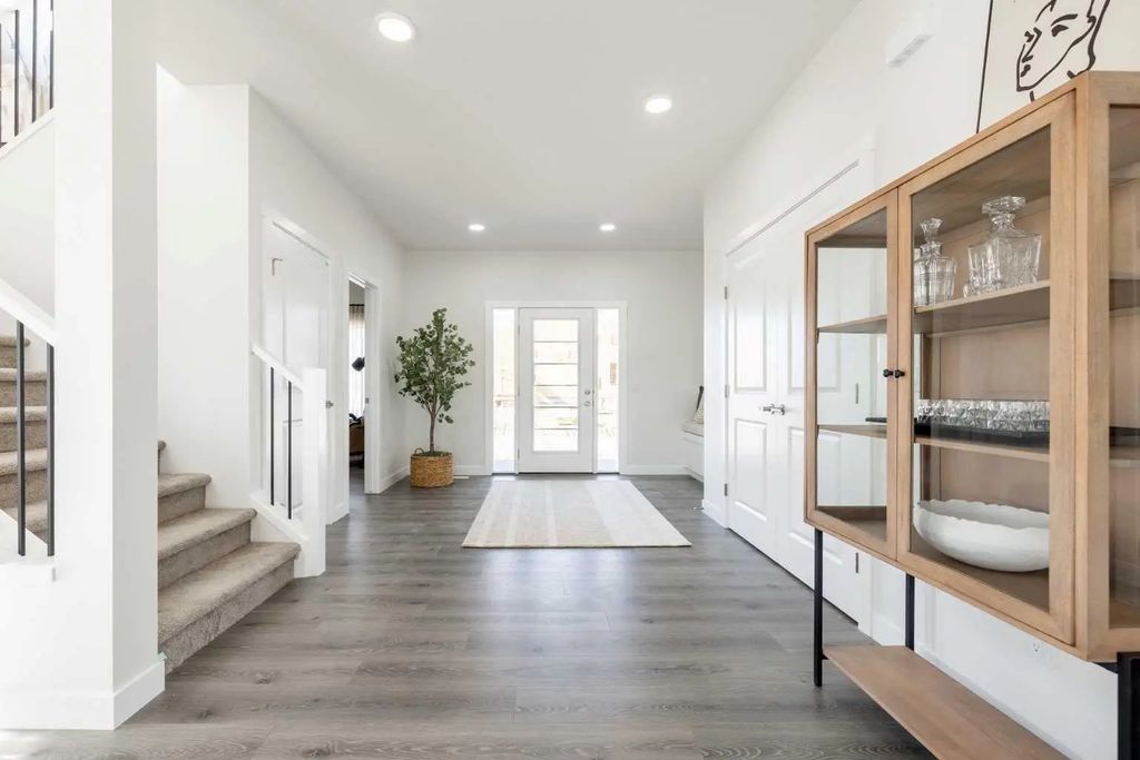 9 Quartz Gate , Balzac