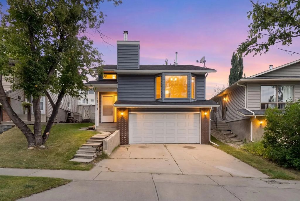 229 Macewan Glen Drive Nw, Calgary