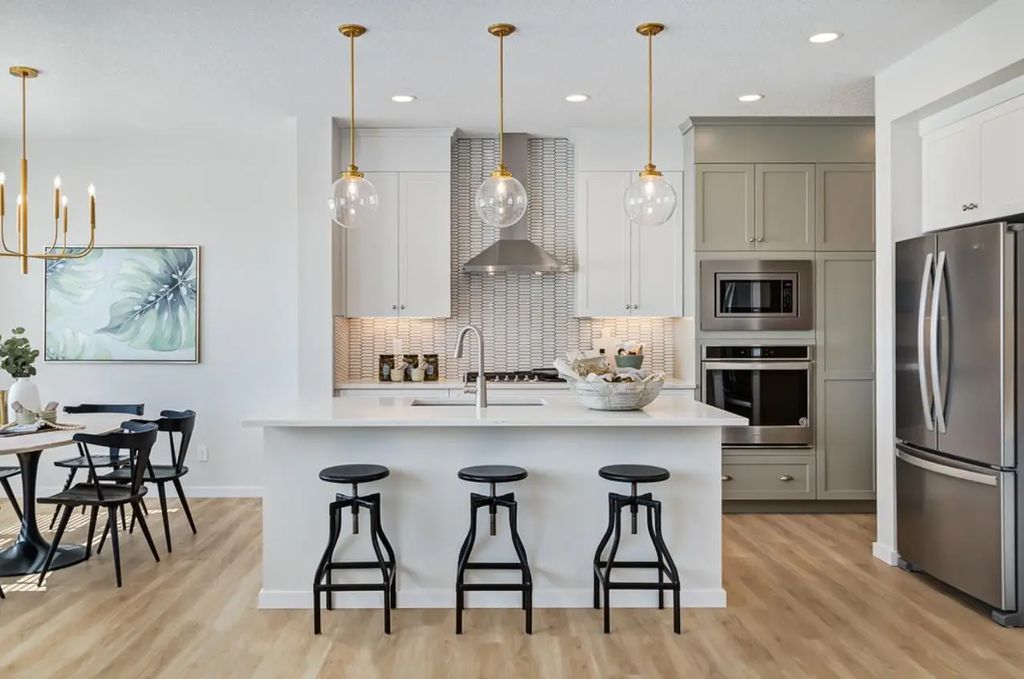 79 Creekside Rise Sw, Calgary