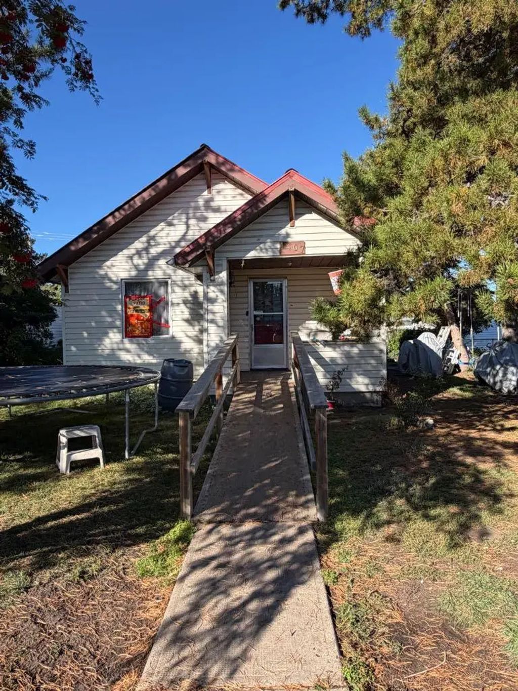 4407 50 Avenue , Innisfail