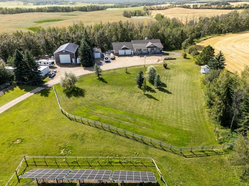 26139 Highway 595  , Rural Red Deer County