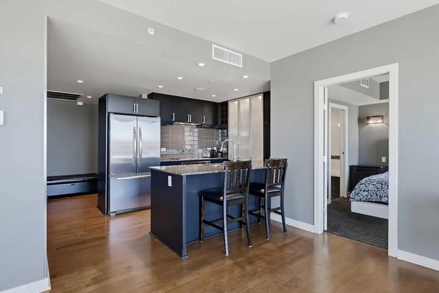 1604 888 4 Avenue Sw, Calgary