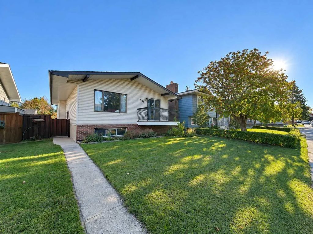 668 Whiteridge Road Ne, Calgary