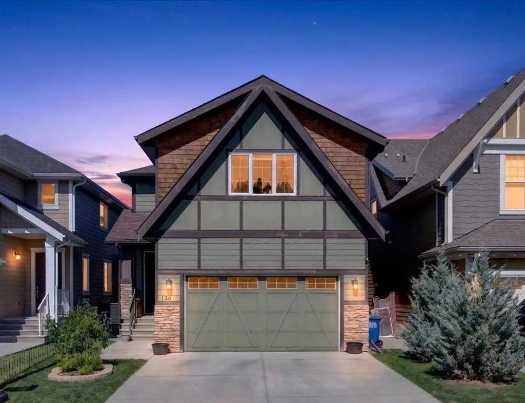 136 Riviera Way , Cochrane