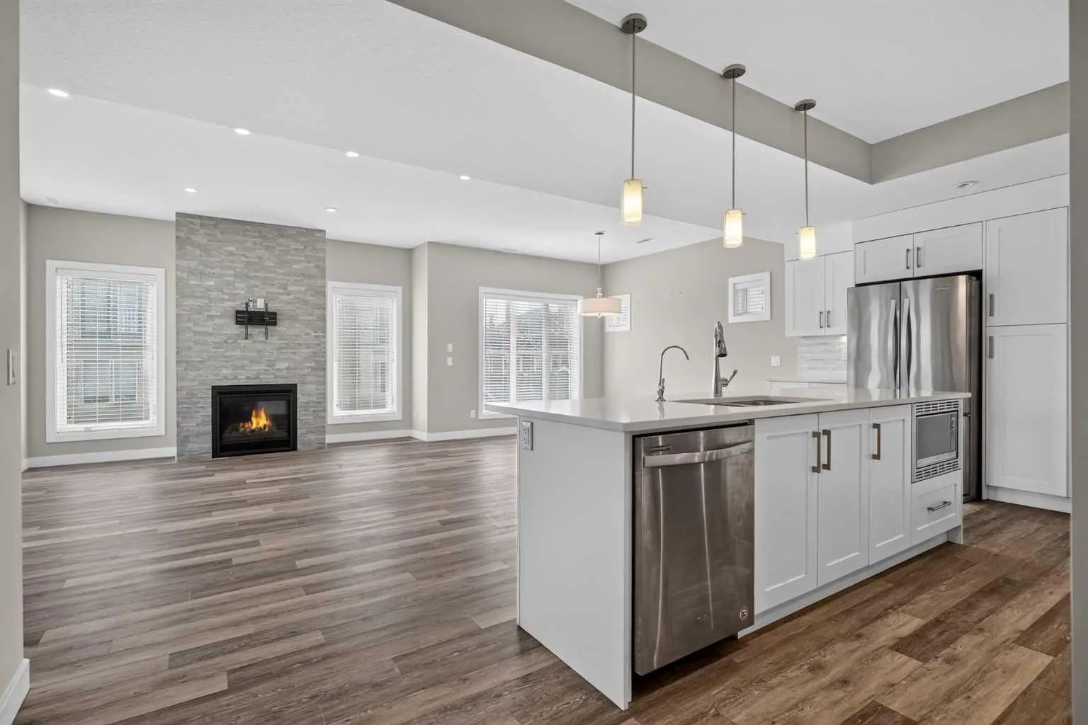 4 2416 30 Street Southwest, Calgary – Residential Row/Townhouse Listing Photo 7