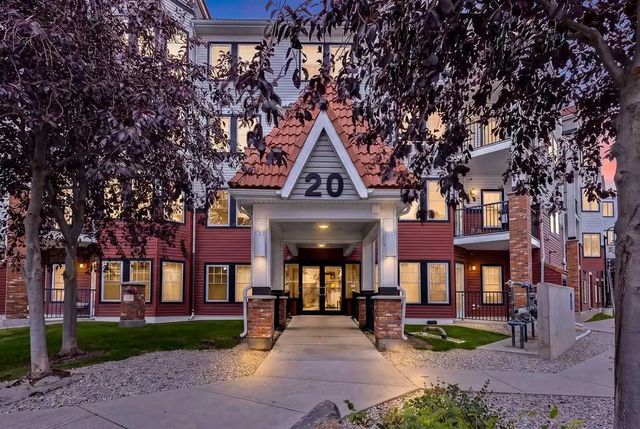 111 20 Royal Oak Plaza Nw, Calgary