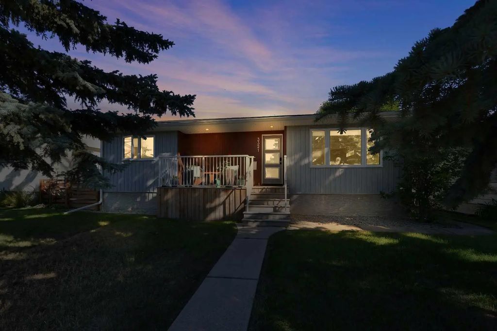 3321 44a Avenue , Red Deer