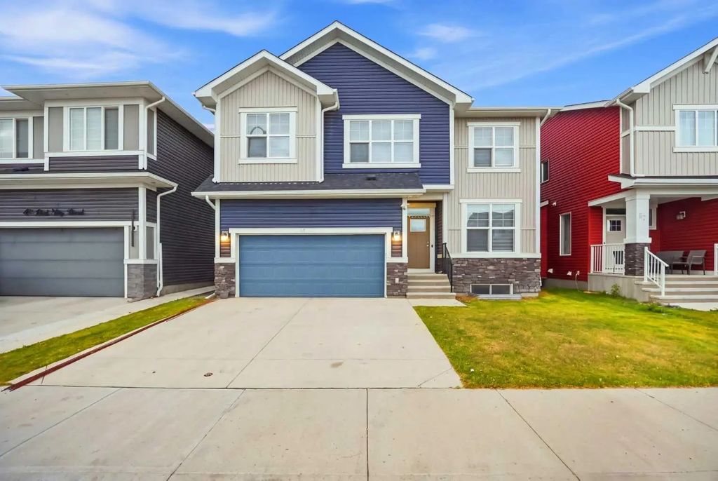 53 Red Sky Road Ne, Calgary