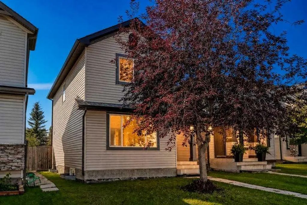 184 Everridge Way Sw, Calgary