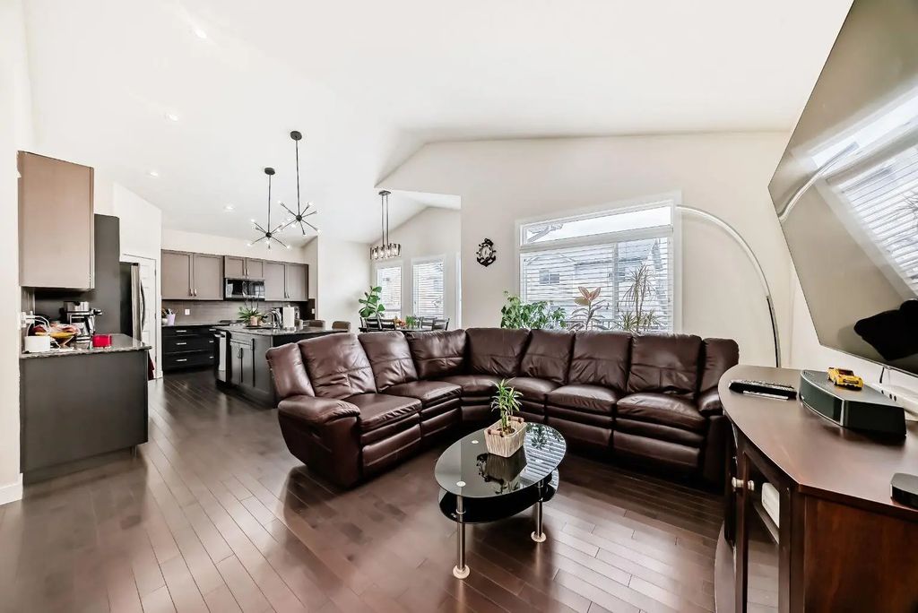 612 Montgomery Close Se, High River